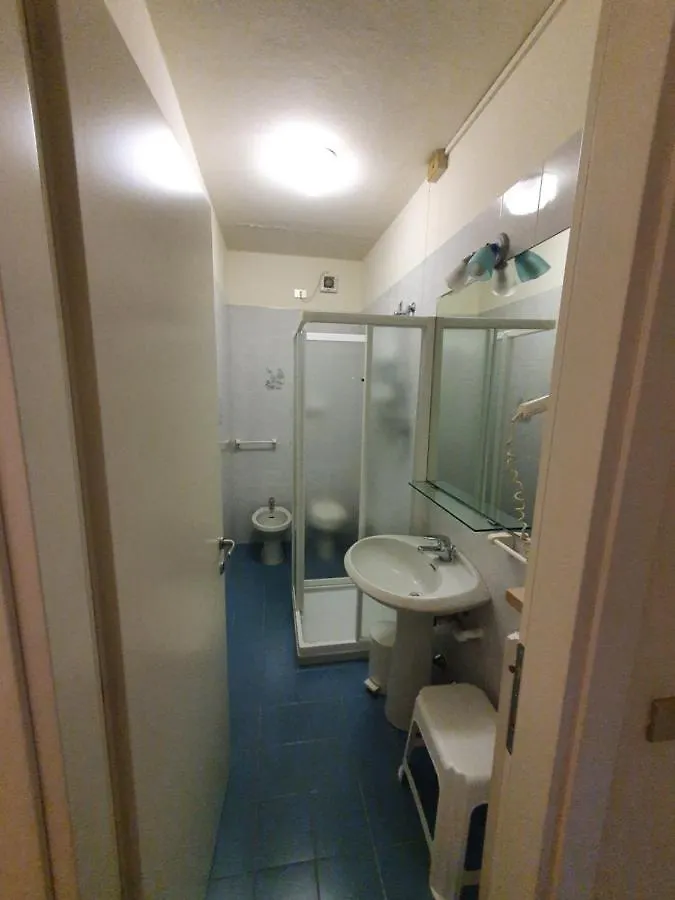 Hotel Alla Torre Garda  3*, Garda (Verona)