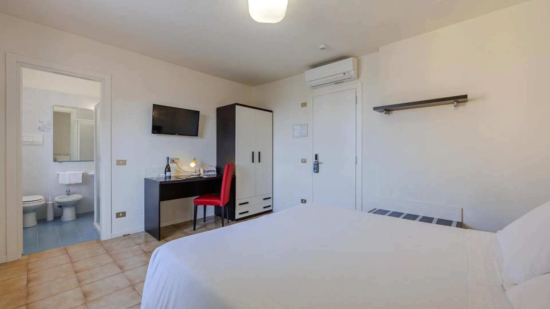 Hotel Alla Torre Garda