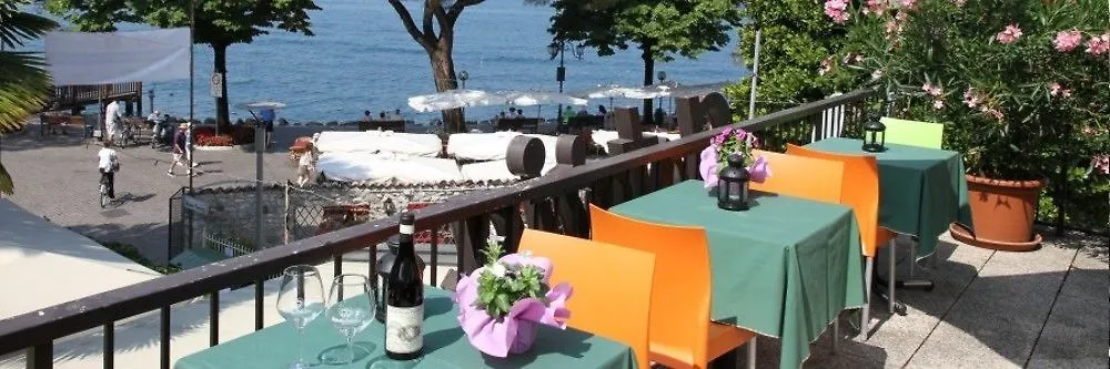 Hotel Alla Torre Garda