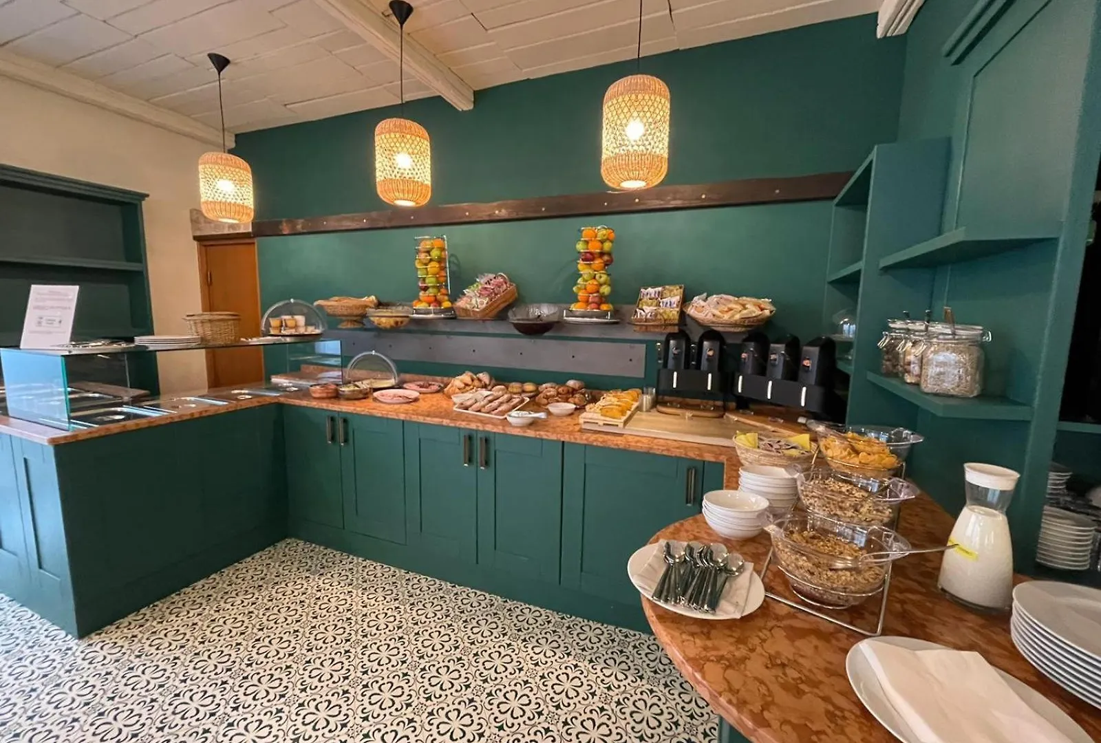 Hotel Alla Torre Garda   Garda (Verona)