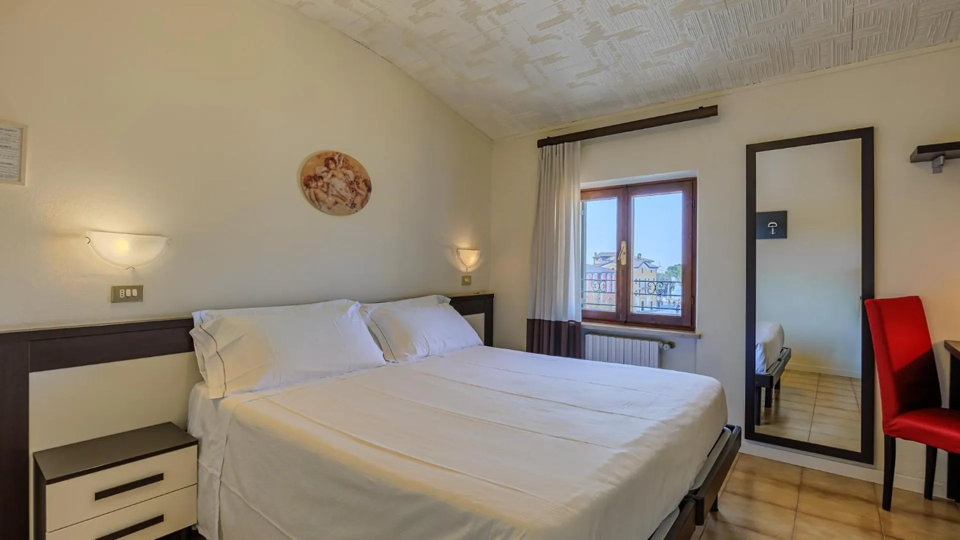 Hotel Alla Torre Garda