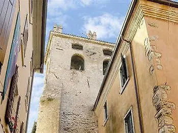Hotel Alla Torre Garda  3*, Garda (Verona)